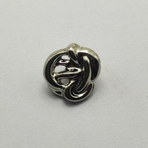 Tùy Chỉnh Quần Áo Túi Snap Nút Laser Đánh Dấu Máy Thời Trang Youtube Chơi Nút Nhà Sản Xuất Kim Loại Túi Túi Hành Lý Vật Liệu - Product Image 4