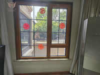 Ventanas abatibles de madera revestidas de aluminio francés DEMEA para soluciones de iluminación natural disponibles para villas