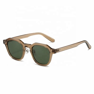 Gafas de Sol Polarizadas TR90 para Hombre y Mujer, Estilo Vintage, Protección UV400, Montura Transparente - Product Image 1