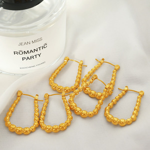 Pendientes Geométricos de Aleación de Zinc Dorada con Forma de Triángulo Invertido, Joyería de Moda para Fiestas - Product Image 2