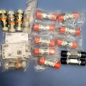 อะแดปเตอร์ฮีเลียม CTI Uni 8031135 ตัวเชื่อมต่อสำหรับการบำรุงรักษาอุปกรณ์ควบคุมอุตสาหกรรม - Product Image 1