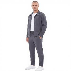 Conjunto Deportivo 2 en 1 para Hombre, con Logotipo Personalizado, Modelo 2026, Informal, Estampado, Manga Corta, Secado Rápido, para Gimnasio y Entrenamiento - Product Image 1