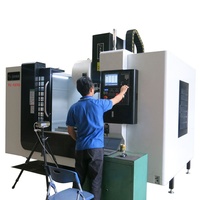 Fabricant de fraiseuse cnc à 5 axes, centre d'usinage vertical VMC 1270