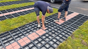 <span class=keywords><strong>HDPE</strong></span> tổ ong <span class=keywords><strong>geocell</strong></span> sỏi lưới nhà sản xuất ứng dụng ngoài trời cho đất ổn định giữ lại tường - Product Image 5