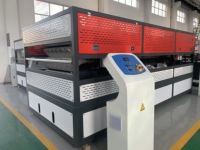 Nouveau type de tuile de toit en plastique faisant la machine PVC UPVC ASA Machine de production vitrée feuille de toit faisant la ligne