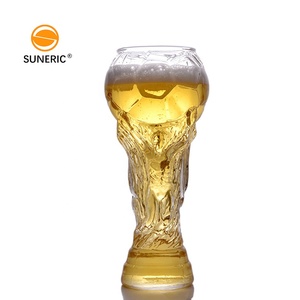 Verre à bière haut transparent de 16 oz, forme créative moderne, pour bar, fête, football, style stein - Product Image 1