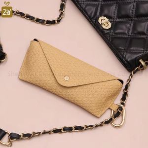 PU Leather Woven Straw Sunglasses Case Hook Durable Glasses Pouch Soft Protective Eyeglasses Holder Promotional Business Gifts - Product Image 4