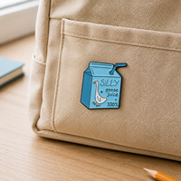 Pin's de revers en émail souple, motif canard bleu mignon, avec logo de marque personnalisé, pour promotion d'entreprise, vente en gros fabricant