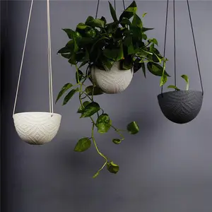 Geprägte design großhandel matte halb ball form hause dekoration garten keramik hängende pflanzer
