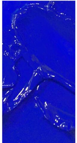 Imitation bleu cobalt.