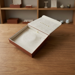 Boîte de rangement pour montres en cuir PU de luxe sur mesure avec logo personnalisé - Product Image 3