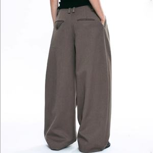 กางเกงขายส่งแฟชั่นลายทางสไตล์ลำลองคุณภาพสูง กางเกงผู้ชายทรงคลาสสิคสบายๆ แบบจีบ - Product Image 4