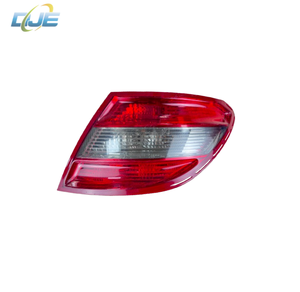 Para <span class=keywords><strong>mercedes</strong></span>-benz <span class=keywords><strong>C200</strong></span>, luz trasera usada de alta calidad, piezas de automóviles de <span class=keywords><strong>segunda</strong></span> <span class=keywords><strong>mano</strong></span> - Product Image 1