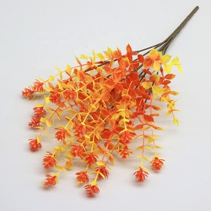 Commercio all'ingrosso della fabbrica di plastica erba di simulazione <span class=keywords><strong>eucalipto</strong></span> decorazione per la casa ornamenti autunno colore <span class=keywords><strong>eucalipto</strong></span> (con fiori) - Product Image 4