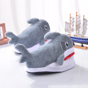 Vente en gros de pantoufles disquettes animaux de mer tigre drôles pour femmes pantoufles d'hiver en coton pelucheux d'intérieur pour hommes - Product Image 2