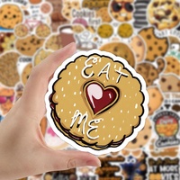 50pcs mignon dessin animé Biscuits Snack autocollant personnalisé Graffiti mur étanche PVC vinyle découpé téléphone portable alimentaire Cookie autocollants