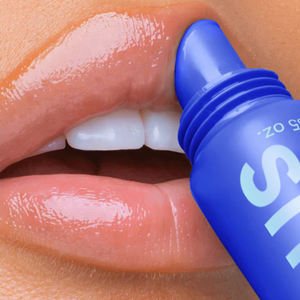 Pelembap bibir label pribadi Logo kustom pelembap bibir Vegan biru Balsem Bibir Raspberry - Product Image 1