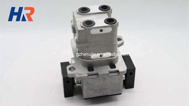 グランドセール Hydraulic Excavator Original Parts 9235551 Travel Valve Pilot 船舶用エンジンパーツ