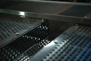 Línea de Descascarillado de Anacardos Tipo 1, Cabezal de Corte de 3 Cuchillas, Capacidad 70-100 kg/h, Totalmente Automática, Alta Calidad - Product Image 3