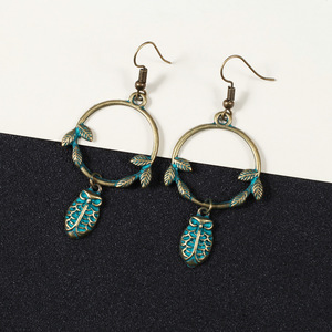 Pendientes Colgantes con Forma de Búho, Chapados en Oro Antiguo, Moda Femenina - Product Image 5