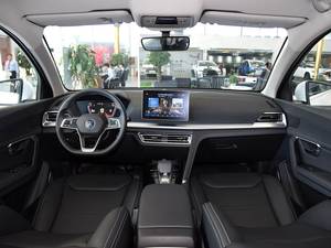 BYD Song Pro 1.5T Turbo Automatique Elite SUV 2019 d'occasion, conduite à gauche, sièges en cuir foncé, pneus R17, toit ouvrant panoramique, économique - Product Image 4