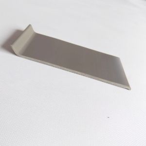 لفة قاعدة جدارية بيضاء حديثة من كلوريد البولي فينيل 4 "من المطاط لمستشفى الفندق ، وللأغراض الزخرفية - Product Image 2