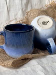 Tasses en céramique artisanale en grès haute résistance, 330 ml, compatibles four et micro-ondes, designs uniques pour un usage quotidien, conçues avec soin - Product Image 3