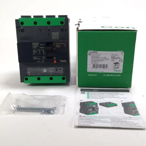 Disjoncteur électrique compact LV426222 NSXm NSXm 32B NFP - Product Image 1