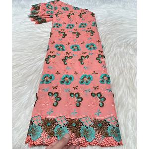 Tela de encaje de gasa suiza de Suiza, algodón suizo de alta calidad, proveedor dorado personalizado, tela de encaje negro africano con diamantes de imitación - Product Image 6