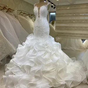 Nuevo estilo vestido de novia con volantes de lujo Sexy sin espalda tren largo brillante Blingbling con cuentas de encaje sirena vestidos de novia