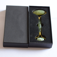 Boîte-cadeau rigide personnalisable pour l'emballage de rouleau de jade de masseur facial d'approvisionnement d'ensemble de beauté-boîte-cadeau de bâton de massage