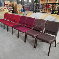 Chaises empilables de luxe personnalisables en tissu de conception chinoise avec pieds en métal – Mobilier commercial durable pour églises et théâtres