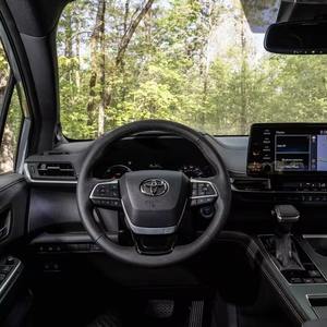 GAC <span class=keywords><strong>Toyota</strong></span> Versión Platinum 2.5L, Nuevo Auto MPV Híbrido de 7 Asientos con Volante a la Izquierda, Mediano - Product Image 6