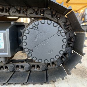 Excavadora Komatsu PC220 Japonesa Original de 22 Toneladas, Modelo 2022, Maquinaria Pesada para Minería y Movimiento de Tierras con Bomba de Engranajes y Rodamientos - Product Image 4