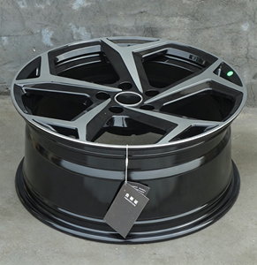 Jantes en aluminium YQ fabriquées en Chine, 15, 16, 17, 18 pouces, PCD 5X112, OEM, multi-rayons, noires, MF pour Golf, <span class=keywords><strong>Polo</strong></span>, Magotan, Passat - Product Image 5
