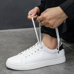 Baskets blanches légères et plates pour couple, style européen, chaussures de sport décontractées pour hommes et femmes, usage quotidien - Product Image 2
