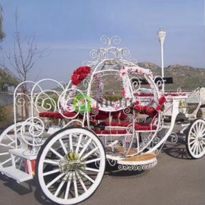 Carruaje clásico de Cenicienta, carro eléctrico sin caballos, carro de calabaza para desfiles de flotadores, alquiler exclusivo en áreas escénicas - Product Image 4