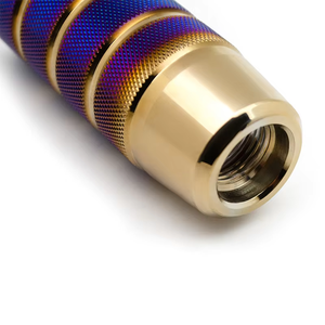 Pomo de Palanca de Cambios Universal de Aleación de Aluminio de 95MM con Textura de Diamante Antideslizante para Transmisión Manual/Automática, Color Personalizado - Product Image 2