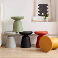 ModHomi Table basse ronde moderne en forme de champignon Table d'appoint de salon Table d'appoint nordique simple en plastique pour petits espaces Décoration intérieure