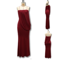Robe moulante élégante sans bretelles pour femme, design plissé en maille unie, idéale pour les banquets et soirées, collection été J0607, directement de l'usine.