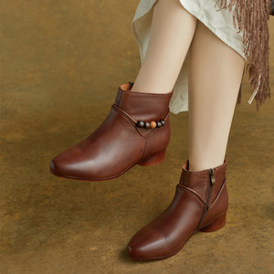 Botines de Piel de Vacuno con Punta Puntiaguda para Mujer, Diseño Nuevo de Otoño Invierno, Botines con Cierre Lateral Estilo Británico, Botas Planas de Tacón Bajo - Product Image 1