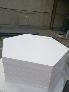 Panneaux de <span class=keywords><strong>plafond</strong></span> en fibre de verre, dimensions 600*600/1200/2400 mm, épaisseur 30/40/50 mm, installés avec des suspensions à ressort. - Product Image 4