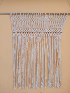 Tapiz de Pared de Macramé Geométrico Bohemio Hecho a Mano, Decoración con Flecos de Algodón, Patrón Abstracto Rectangular, Arte Decorativo - Product Image 1