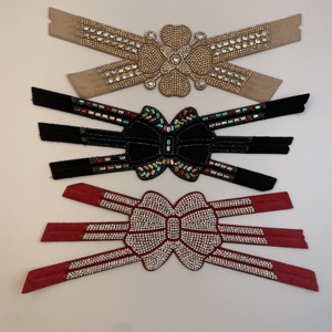 Tomaia a forma di farfalla e fiore <span class=keywords><strong>con</strong></span> cristalli e diamanti per accessori sandalo pantofola - Product Image 1