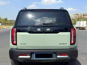 Oferta Especial: Autos Usados 2026 Beijing Off Road BAIC BJ30 1.5T 5 Puertas 5 Asientos SUV Compacto con Techo Corredizo para Profesionales Jóvenes - Product Image 4