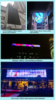 Écran LED extérieur PH15.625/31.25, grille LED transparente 500x1000mm, écran maillé LED pour la publicité sur les façades de bâtiments