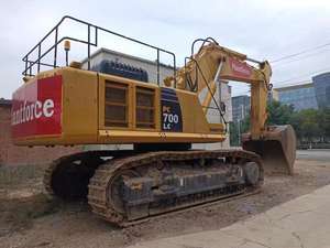 KOMATSU PC700 Excavatrice haute performance de grande classe pour la construction de mines à usage intensif Pompe à moteur à moteur puissant et lisse - Product Image 3
