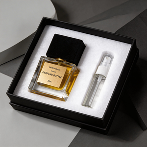 Lussuosa Bottiglia di Profumo Quadrata in Vetro <span class=keywords><strong>18</strong></span> ml 30 ml 50 ml 100 ml, Piccola Bottiglia Vuota Trasparente con Tappo Spray - Product Image 1