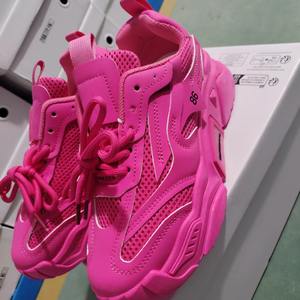 أحذية رياضية نسائية لطيفة اللون ، أحذية شبكية مسامية ، تصميم جديد ، أحذية مشي يومية كاجوال فاخرة ، أحذية خارجية - Product Image 4