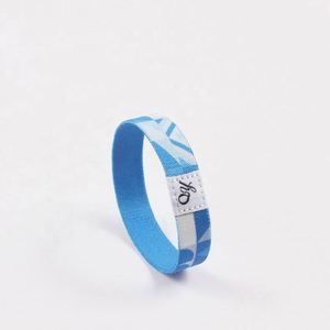 Bracelet de sport en silicone personnalisé avec logo imprimé, cadeau promotionnel, souple, durable, imperméable, coloré - Product Image 4